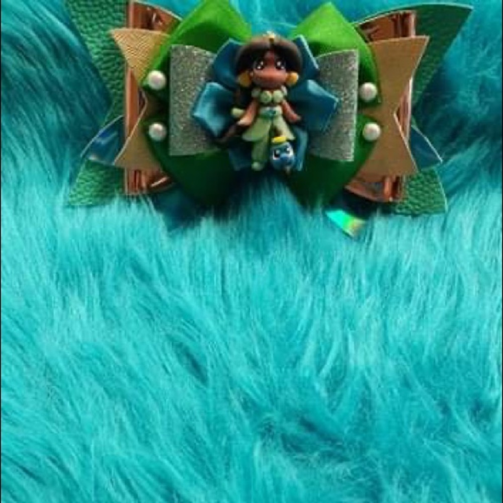 Bows - Picture 15 of 16